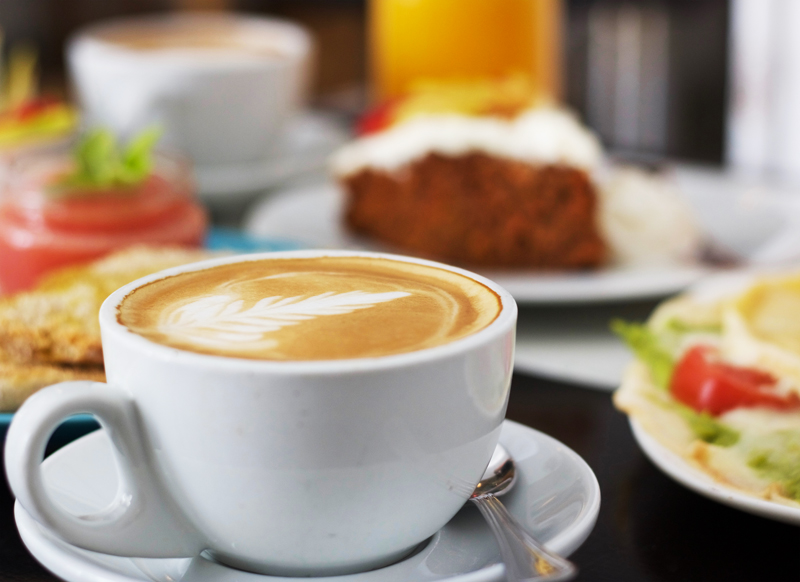 Café 10 Tarifa, restaurantes en tarifa, donde comer en tarifa, sitios recomendados en tarifa, restaurantes en cadiz, comida sana en tarifa, guía de sitios de tarifa, donde desayunar en tarifa, desayuno en tarifa, brunch en tarifa