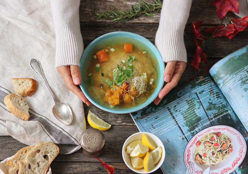Sopa de invierno con verduras y bulgur