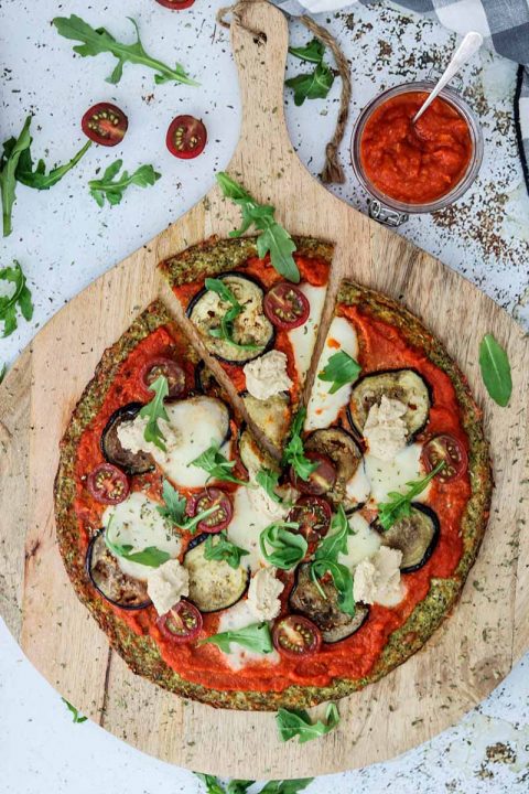 pizza saludable, pizza sin harina, receta de pizza keto, pizza saludable, pizza baja en calorias, pizza de brocoli